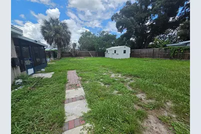 916 E 123rd Avenue, Tampa, FL 33612 - Photo 10