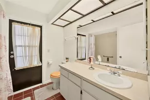 2993 Meadow Wood Dr, Clearwater, FL 33761 - Photo 28