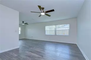 13931 Pathfinder Dr, Tampa, FL 33625 - Photo 4