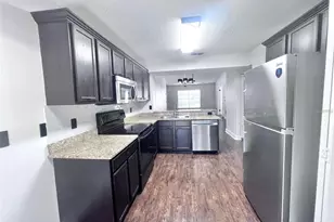 7828 Hardwick Dr, New Port Richey, FL 34653 - Photo 10