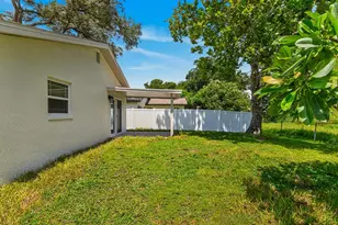 7037 69th St N, Pinellas Park, FL 33781 - Photo 34