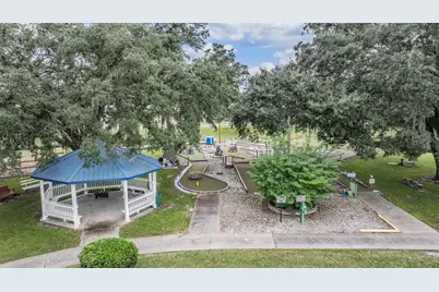 5638 Benton Street, Zephyrhills, FL 33542 - Photo 76