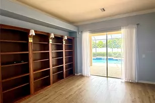 3735 Gaviota Dr, Ruskin, FL 33573 - Photo 6