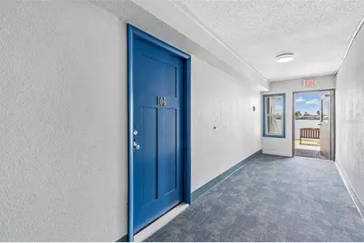 450 Treasure Island Causeway #106, Treasure Island, FL 33706 - Photo 4
