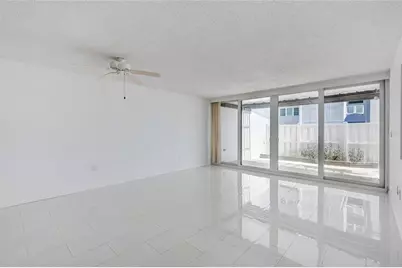 450 Treasure Island Causeway #106, Treasure Island, FL 33706 - Photo 8