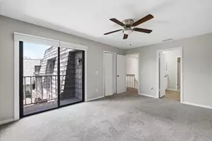 15314 E Pond Woods Dr, Tampa, FL 33618 - Photo 26