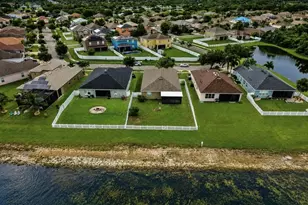 619 Wabash Breeze Cir, Ruskin, FL 33570 - Photo 40