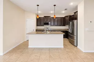 619 Wabash Breeze Cir, Ruskin, FL 33570 - Photo 8