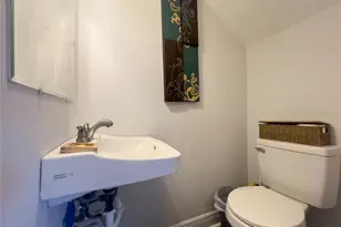 12414 N 58th St, Tampa, FL 33617 - Photo 8