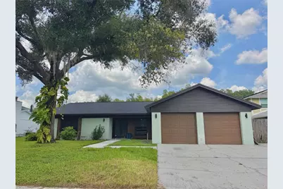 16503 Foothill Drive, Tampa, FL 33624 - Photo 2