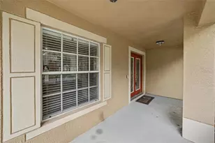 15110 Heronglen Dr, Lithia, FL 33547 - Photo 4