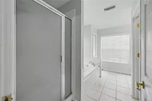 15110 Heronglen Dr, Lithia, FL 33547 - Photo 32