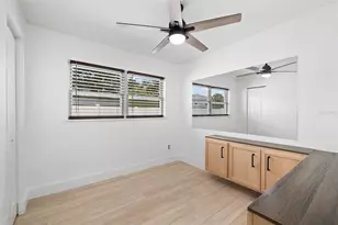 3001 Fairfield Ave S, Saint Petersburg, FL 33712 - Photo 14