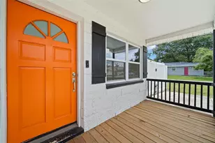 3001 Fairfield Ave S, Saint Petersburg, FL 33712 - Photo 2