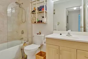 1400 Gandy Blvd N, Saint Petersburg, FL 33702 - Photo 20