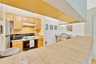 1400 Gandy Blvd N, Saint Petersburg, FL 33702 - Photo 8