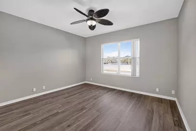 1850 Sandy Knoll Circle N, Lakeland, FL 33813 - Photo 32