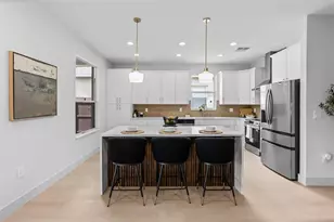 22836 Marsh Wren Dr, Land O Lakes, FL 34639 - Photo 8