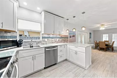 28 Wall Terrace, Redington Shores, FL 33708 - Photo 12