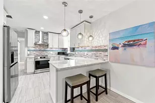 28 Wall Terrace, Redington Shores, FL 33708 - Photo 8