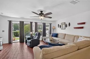 2919 Royal Tuscan Ln, Valrico, FL 33594 - Photo 2