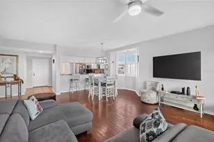 6251 Shoreline Dr, Seminole, FL 33708 - Photo 24