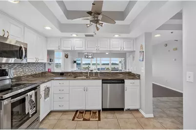 6251 Shoreline Drive #2301, Seminole, FL 33708 - Photo 10