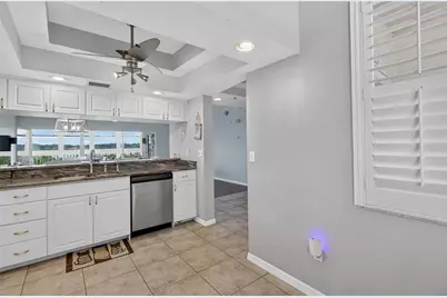 6251 Shoreline Drive #2301, Seminole, FL 33708 - Photo 12