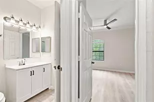 2151 Chianti Pl, Palm Harbor, FL 34683 - Photo 28