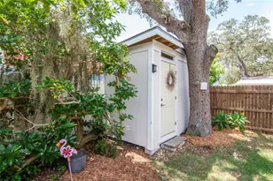 1928 Springtime Ave, Clearwater, FL 33755 - Photo 36