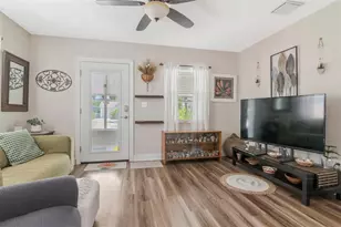 1928 Springtime Ave, Clearwater, FL 33755 - Photo 4