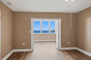 5108 Brittany Dr S, Saint Petersburg, FL 33715 - Photo 14