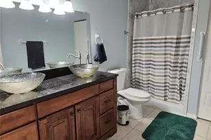 206 Sola Ln, Sun City Center, FL 33573 - Photo 12
