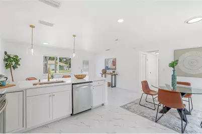 4095 Locust Street NE, Saint Petersburg, FL 33703 - Photo 14