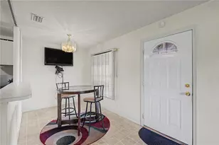 2423 E Okara Rd, Tampa, FL 33612 - Photo 8