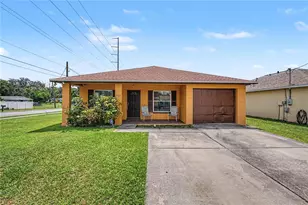 2423 E Okara Rd, Tampa, FL 33612 - Photo 1