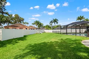 11312 Robert Dr, Seminole, FL 33778 - Photo 50