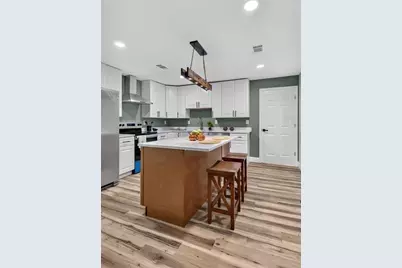 26314 Glenwood Drive, Wesley Chapel, FL 33544 - Photo 16