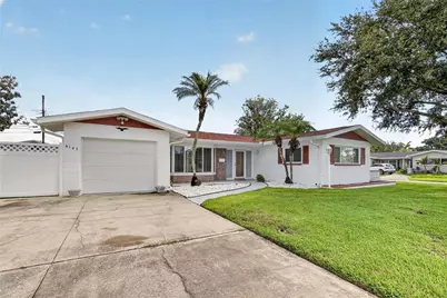 6147 31st Avenue N, Saint Petersburg, FL 33710 - Photo 4