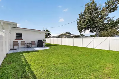 6147 31st Avenue N, Saint Petersburg, FL 33710 - Photo 18