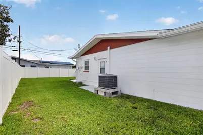 6147 31st Avenue N, Saint Petersburg, FL 33710 - Photo 12