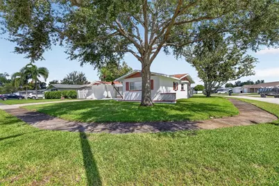 6147 31st Avenue N, Saint Petersburg, FL 33710 - Photo 6