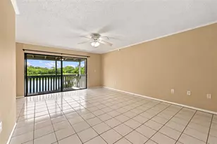 11409 8th St N, Saint Petersburg, FL 33716 - Photo 12
