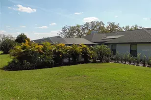 2709 Fairway View Dr, Valrico, FL 33596 - Photo 6
