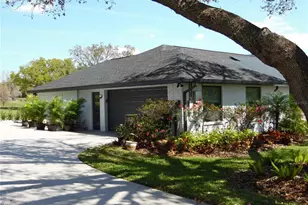 2709 Fairway View Dr, Valrico, FL 33596 - Photo 4