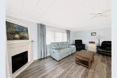 1100 Belcher Road S #304, Largo, FL 33771 - Photo 10