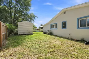 1303 SE Kings Bay Dr, Crystal River, FL 34429 - Photo 38