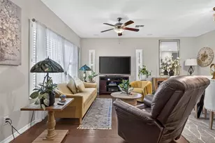 119 N Betty Ln, Clearwater, FL 33755 - Photo 8