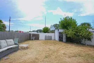 1636 S Jefferson Ave, Clearwater, FL 33756 - Photo 14