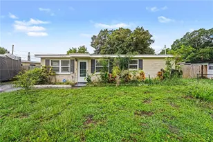 8490 92nd Terrace, Seminole, FL 33777 - Photo 2